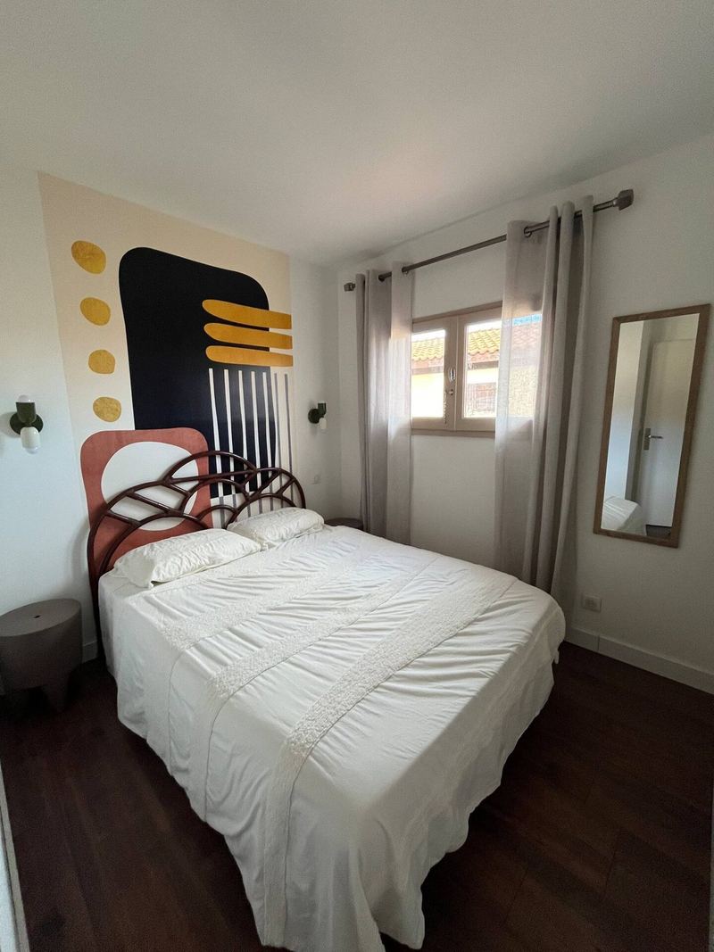 Chambre avec lit double, location Narbonne-Plage